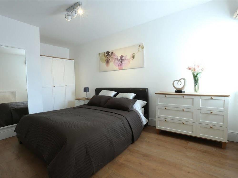 Linton Apartments Londen Buitenkant foto